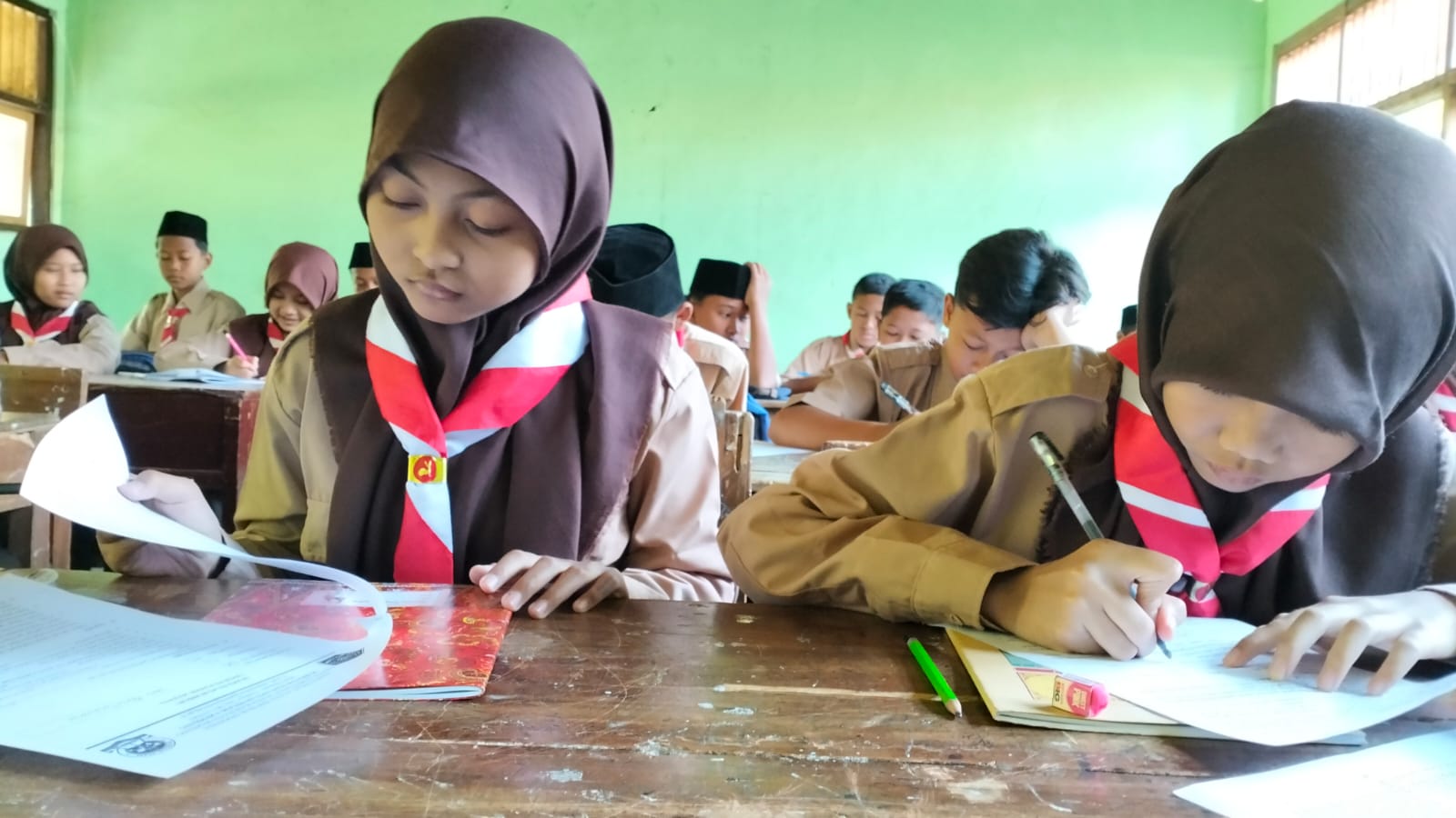 236 Peserta Didik Baru MTsN 4 Rembang Antusias Ikuti Tes Seleksi kelas Bilingual 2023
