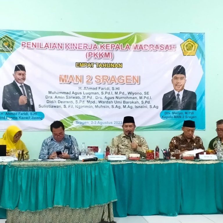 Pentingnya Evaluasi Berkala untuk Meningkatkan Kualitas Pengelolaan Madrasah Dalam Memberikan Pelayanan yang Lebih Baik
