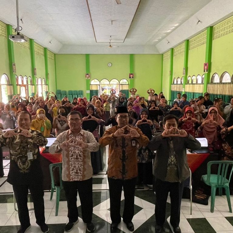 Sosialisasi dan Fasilitasi Sertifikasi Produk Halal,Kemenag Kebumen Gandeng BPJPH