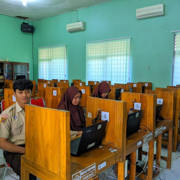 MAN 1 Sragen Meraih Prestasi Gemilang dalam Ajang Olimpiade Bahasa Arab Kabupaten