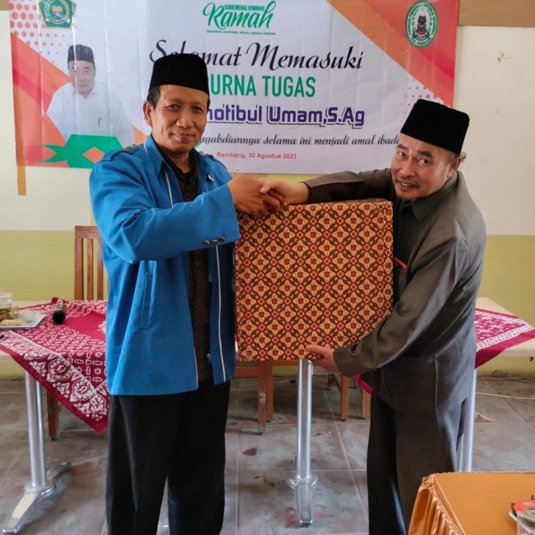 APRI Gelar Perpisahan Purna Tugas Kepala KUA Sarang 2