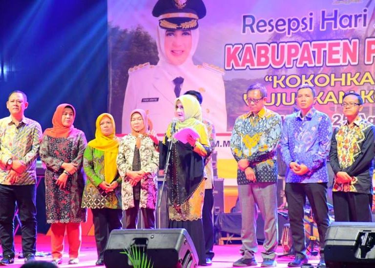 Bupati Fadia Puji Soliditas Semua Elemen