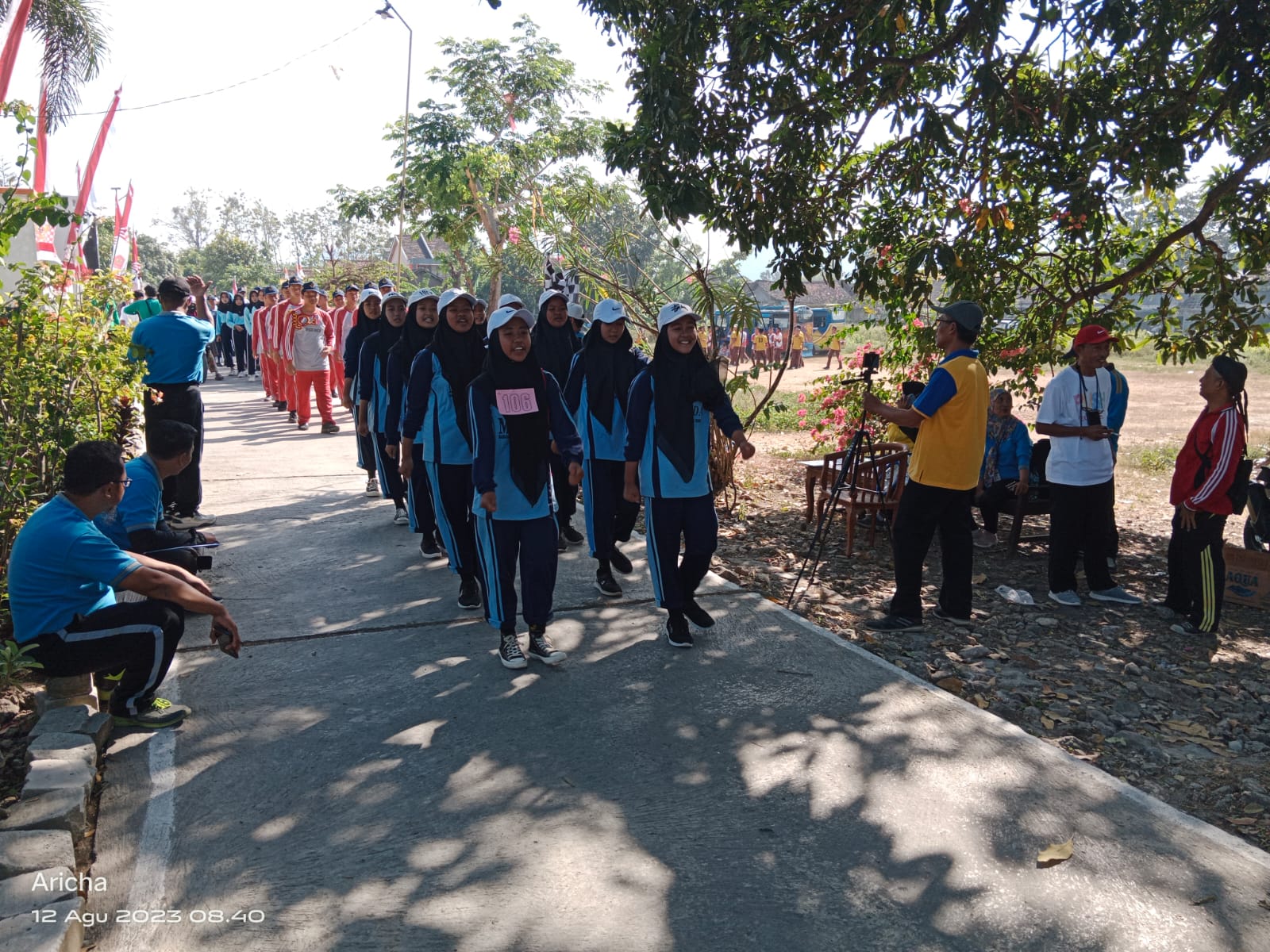 MTsN 2 Rembang Raih Juara 2 dan 3 Gerak Jalan