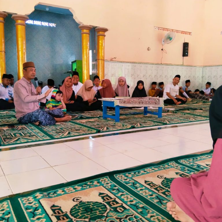 Selapanan Bentuk Silaturahmi Warga MTs Negeri 2 Rembang