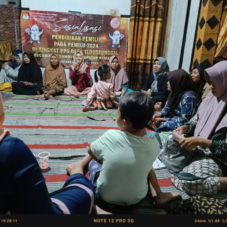Penyuluh Informasi Publik, Hartiningsih Sosialisasikan Pemilu 2024 kepada Jemaah Muslimat Fatayat
