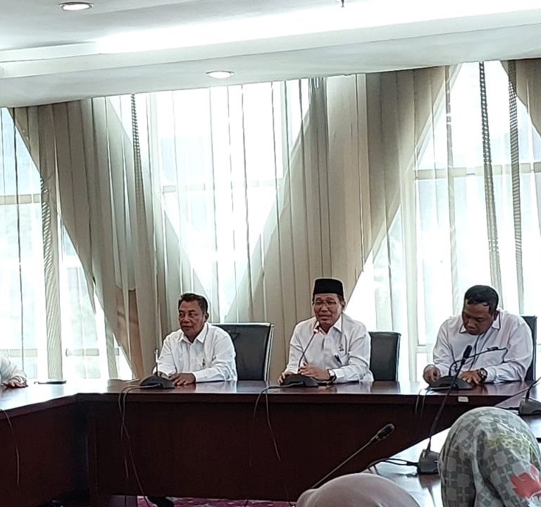 Pesan Kemenag kepada Pengelola Zakat dan Wakaf