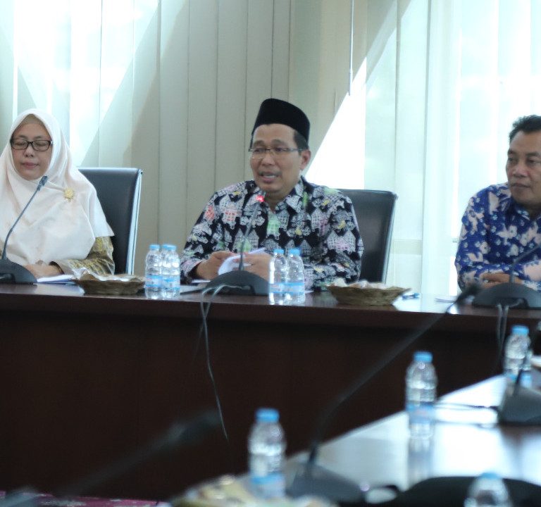 Kemenag & amp; Pengelola Zakat Bahas Program Bersama Pengentasan Kemiskinan
