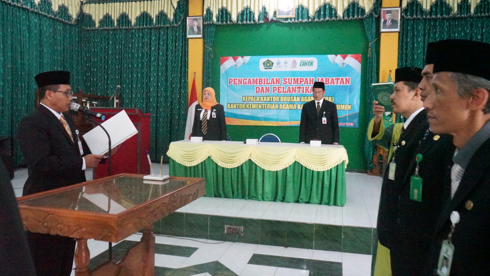 Isi Kekosongan Kepala KUA, Kakankemenag Kebumen Lantik Tiga Pejabat Baru