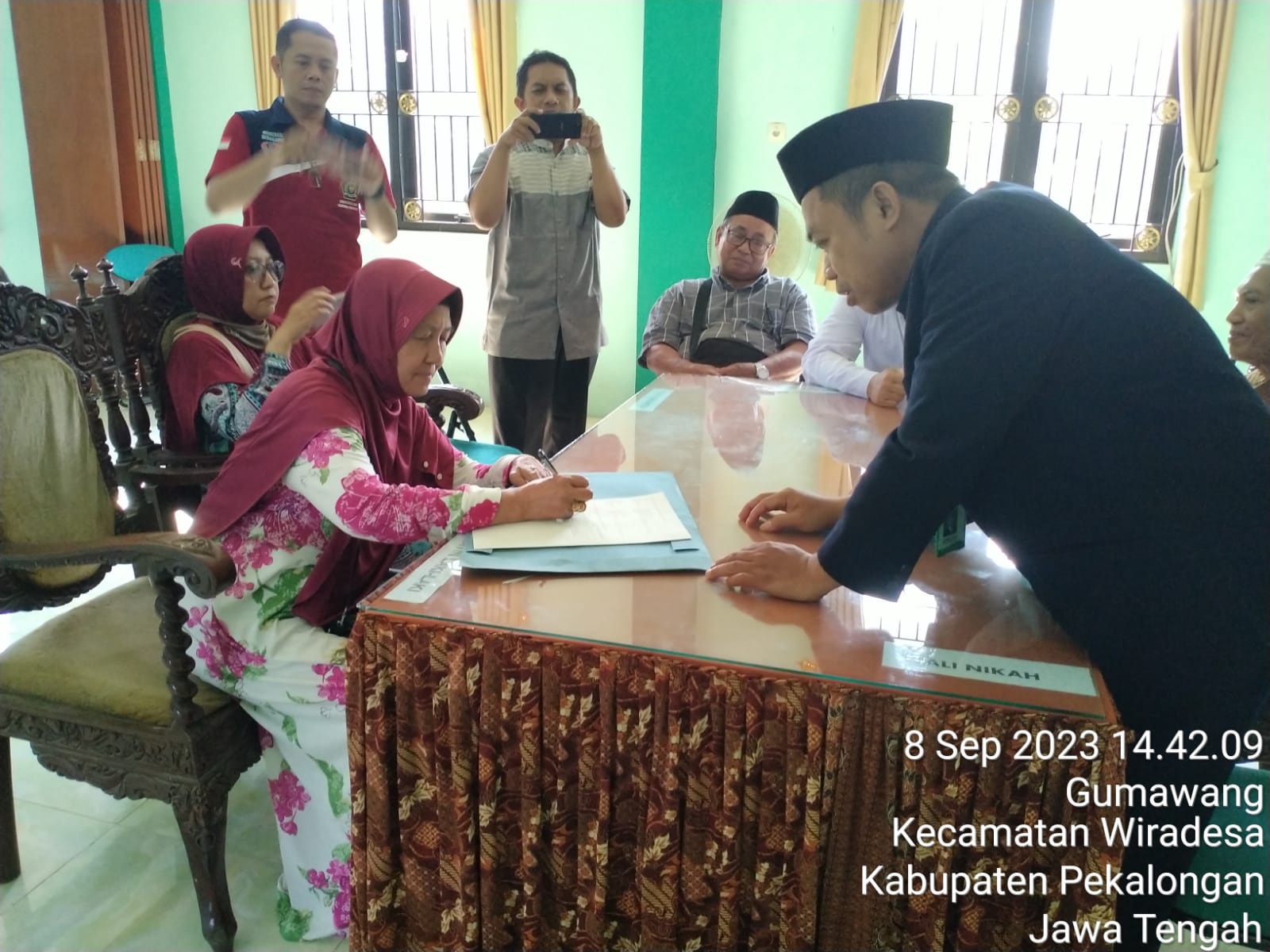 Ikrar Wakaf Desa Kampil Wiradesa