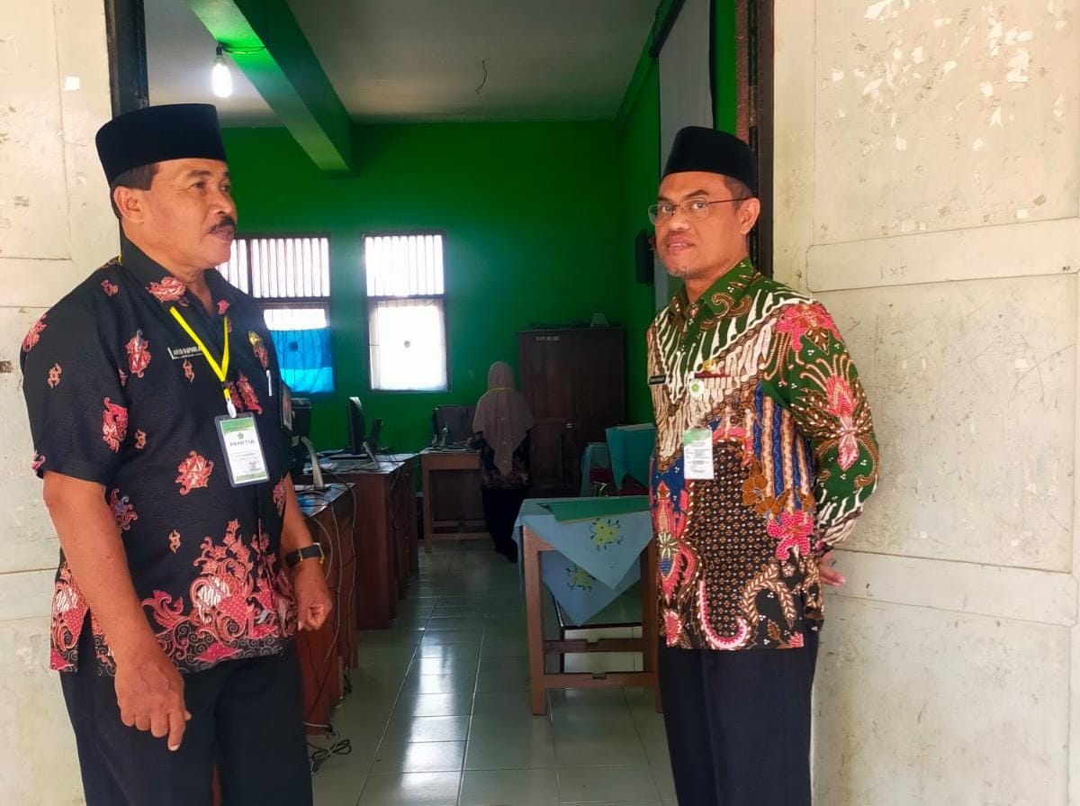 Tinjau ANBK, Kankemenag Sragen Berharap Kualitas Pendidikan Madrasah Meningkat