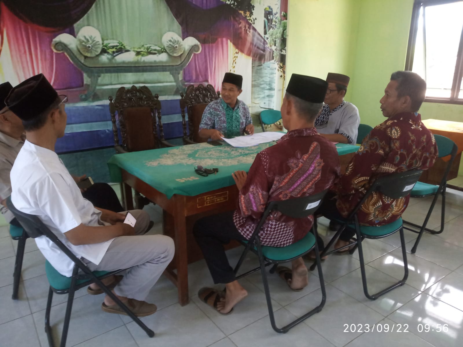 Pelaksanaan Ikrar Wakaf Masjid Kurtosari Doro