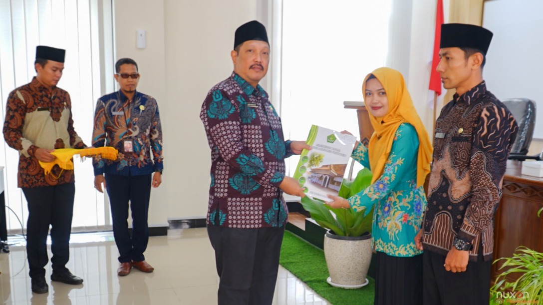 Kontrak Kerja Diserahkan, Kepala Kemenag Tuntut Kinerja PPPK