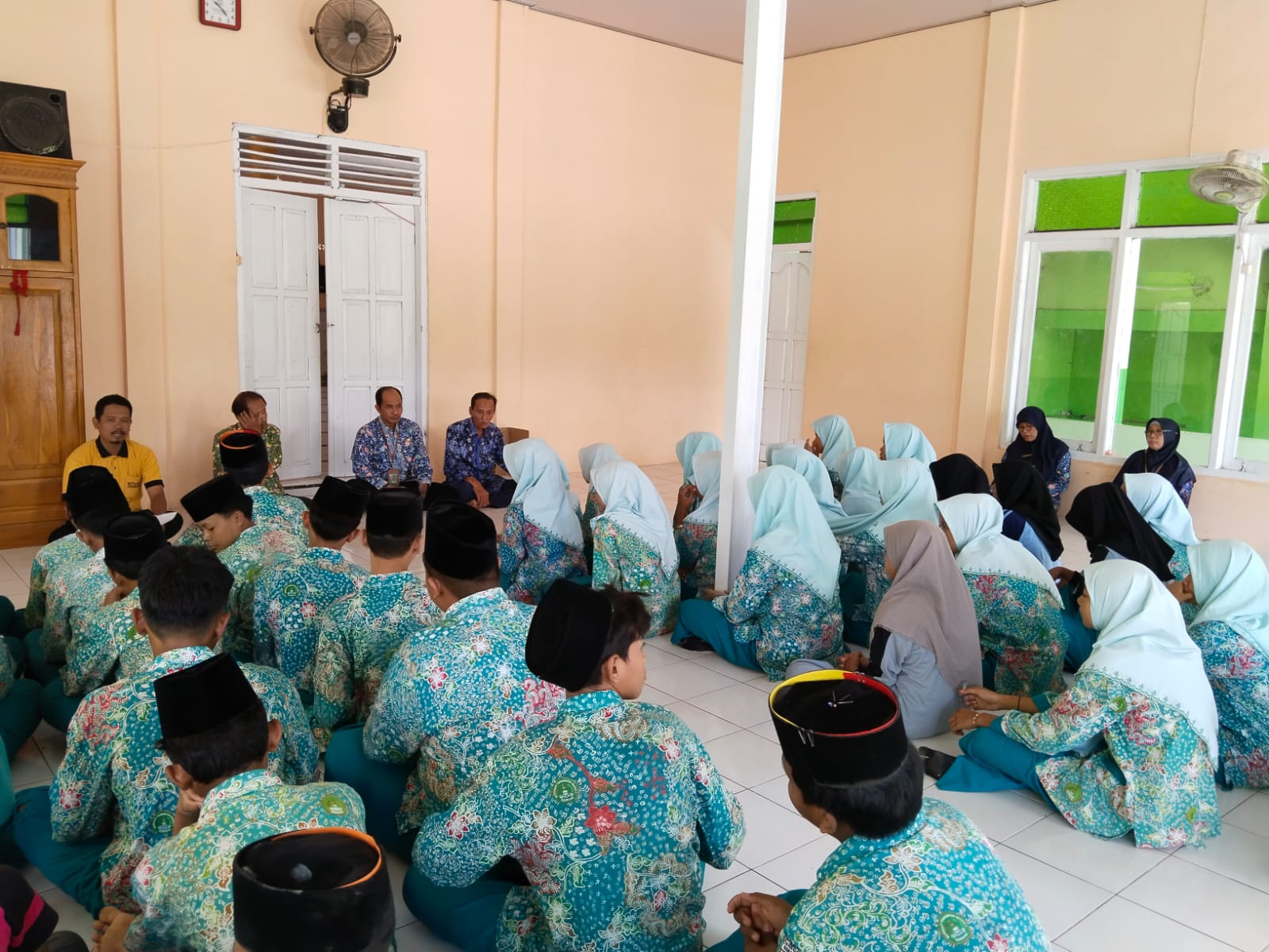 Wujudkan Lingkungan Nyaman, MTsN 2 Rembang Bentuk Tim Kebersihan
