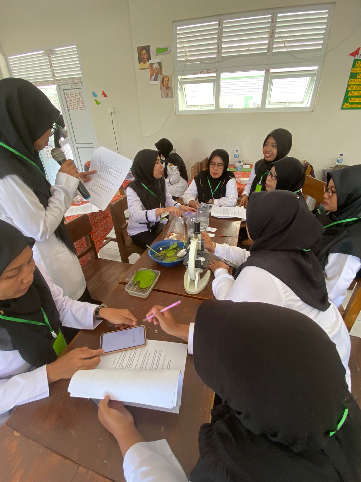 Guru IPA Ini Temukan Cara Atasi Pencemaran Lingkungan Akibat Deterjen