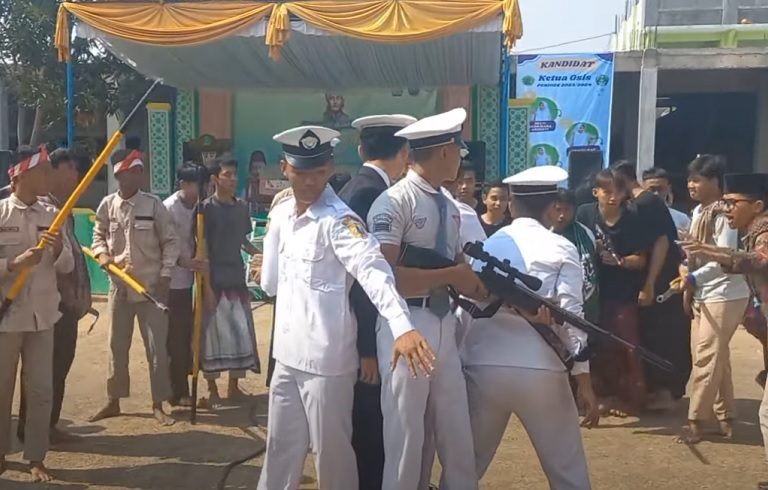 Drama Kolosal Meriahkan Peringatan Hari Santri di MAN Pemalang