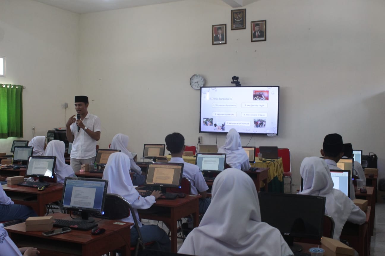 PWI Rembang Gelar Roadshow Jurnalistik di MAN 2 Rembang