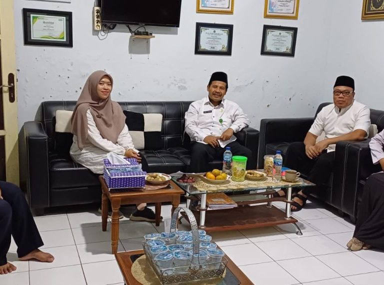 Pastikan Kesiapan Asesmen Bakat Minat, Kakankemenag Kab. Pekalongan Kunjungi Madrasah