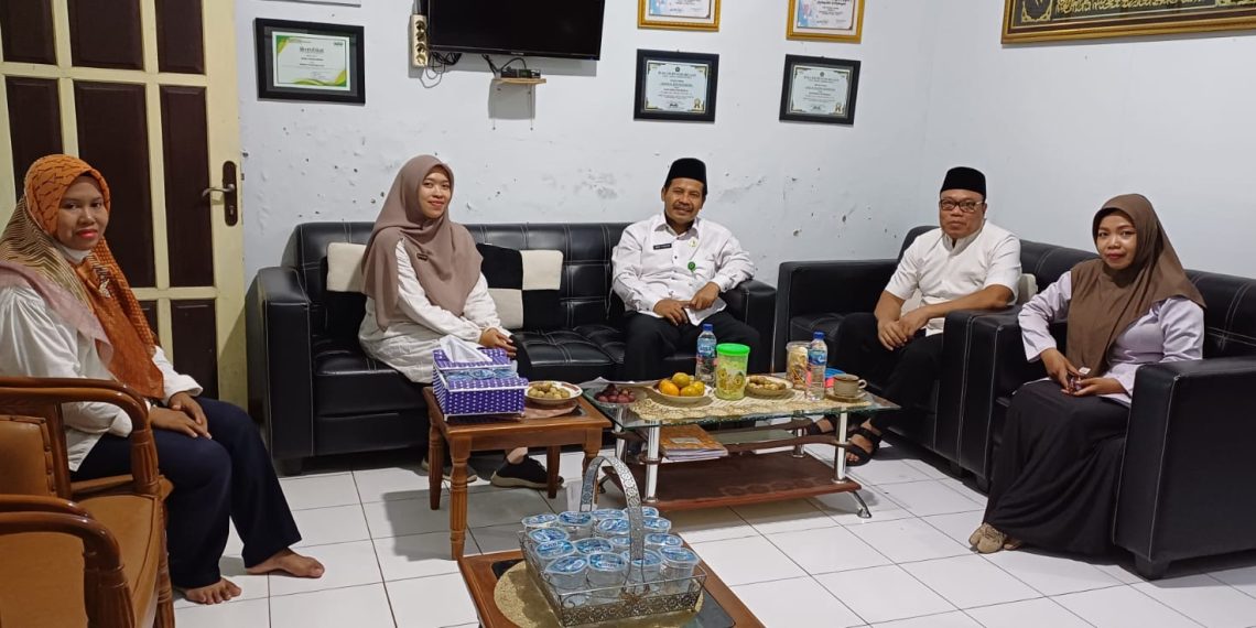 Pastikan Kesiapan Asesmen Bakat Minat, Kakankemenag Kab. Pekalongan Kunjungi Madrasah