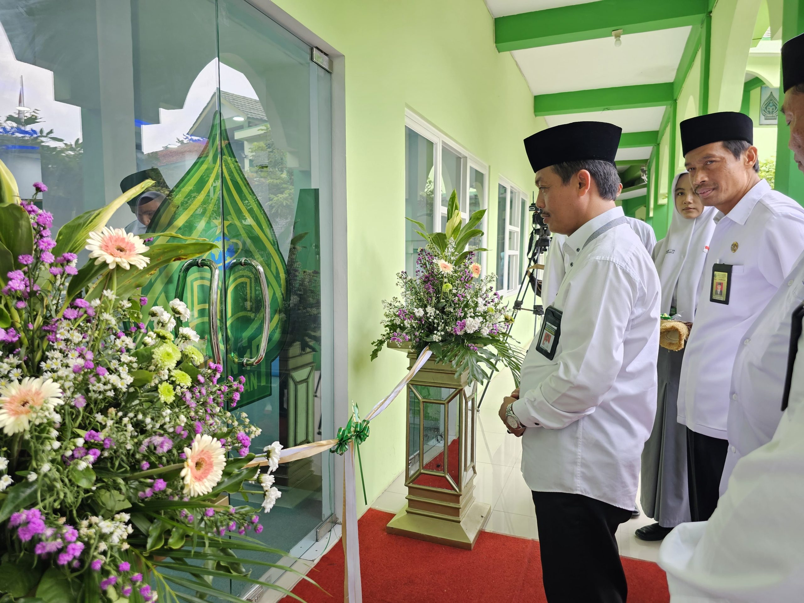 Resmikan Laboratorium Moderasi Beragama Milik MAN 1 Grobogan, Kakanwil: Beragama Harus Kaffah!