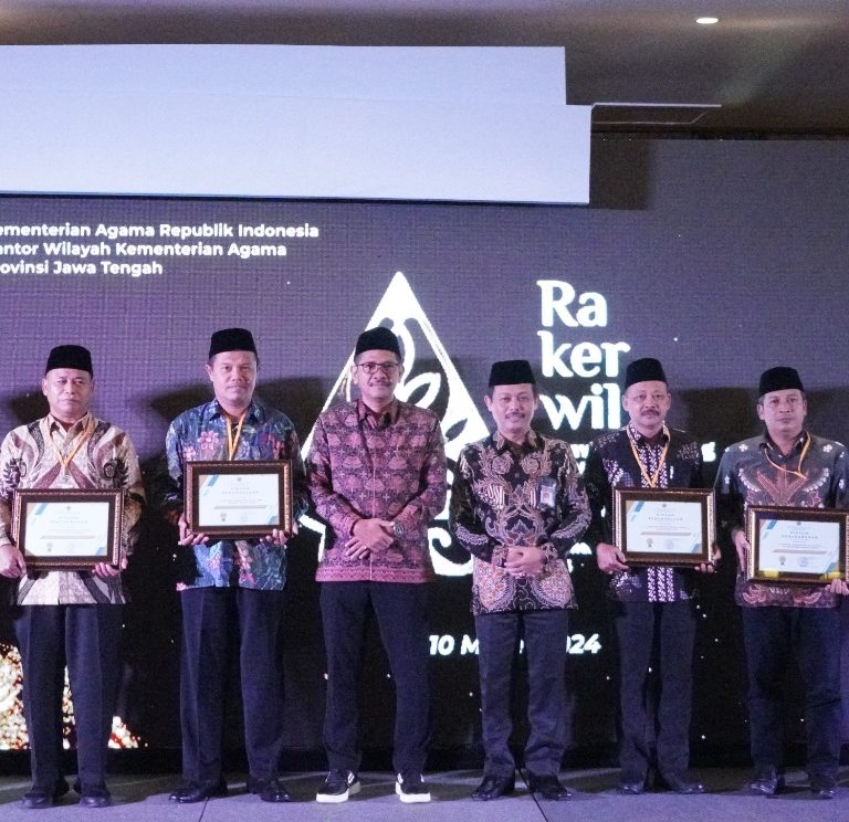Capaian Luarbiasa Satker Kemenag Jateng, Berkomitmen Terus Bertransformasi Menuju Indonesia Emas 2045