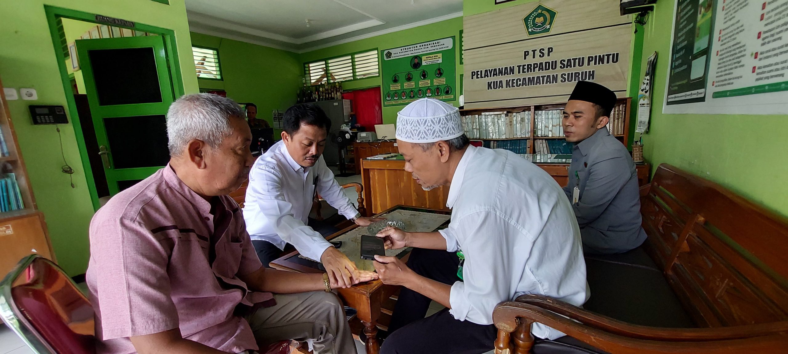 Kerja Hari Pertama, Kakanwil Apresiasi Kedisiplinan ASN Baik Secara Daring Maupun Kunjungan Langsung