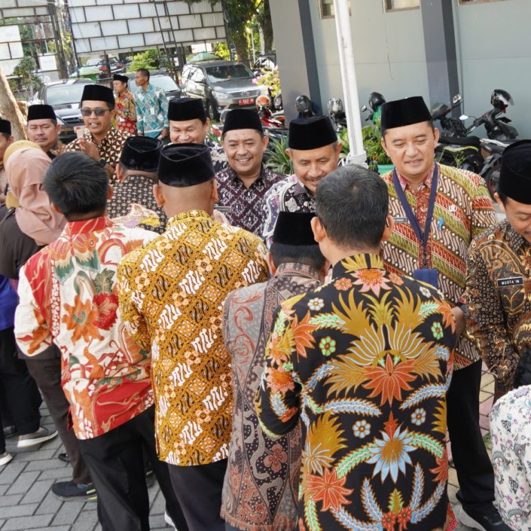 Idul Fitri Momentum Membangun Sinergitas, Kekompakan dan Kedamaian ASN