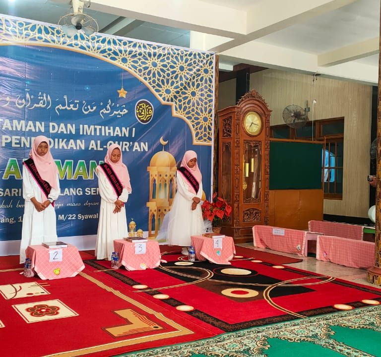 Khotmil Quran LPQ Al Iman Rowosari Semarang