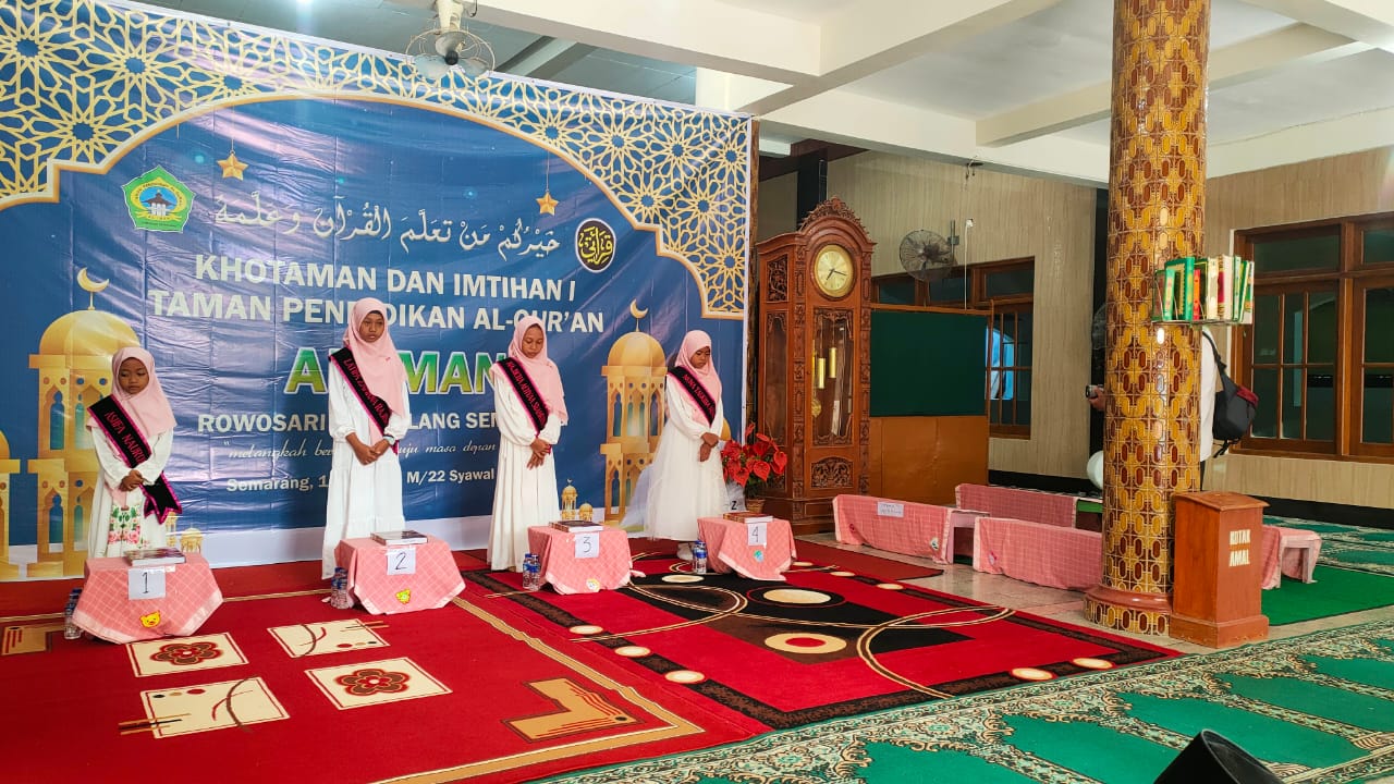 Khotmil Quran LPQ Al Iman Rowosari Semarang
