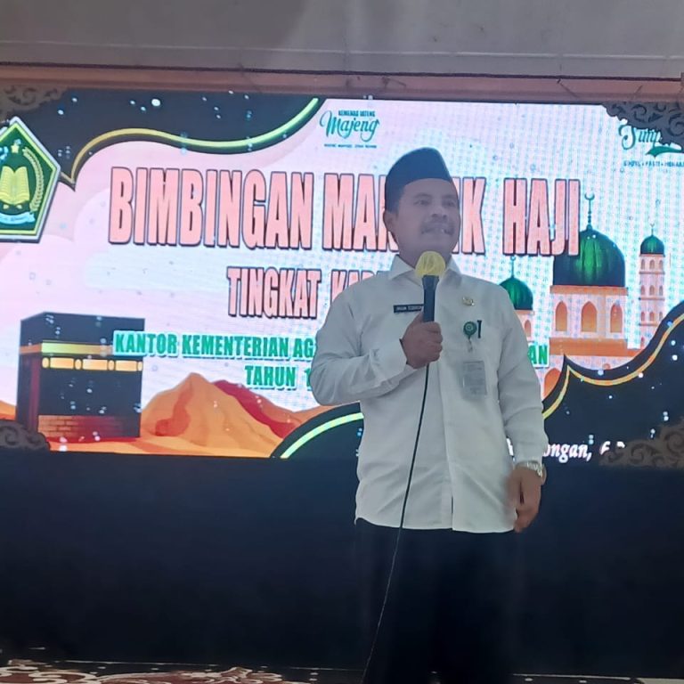 Kepala Kemenag Sampaikan Materi Bimbingan Haji: Persiapan Calon Jemaah Haji Kabupaten Pekalongan
