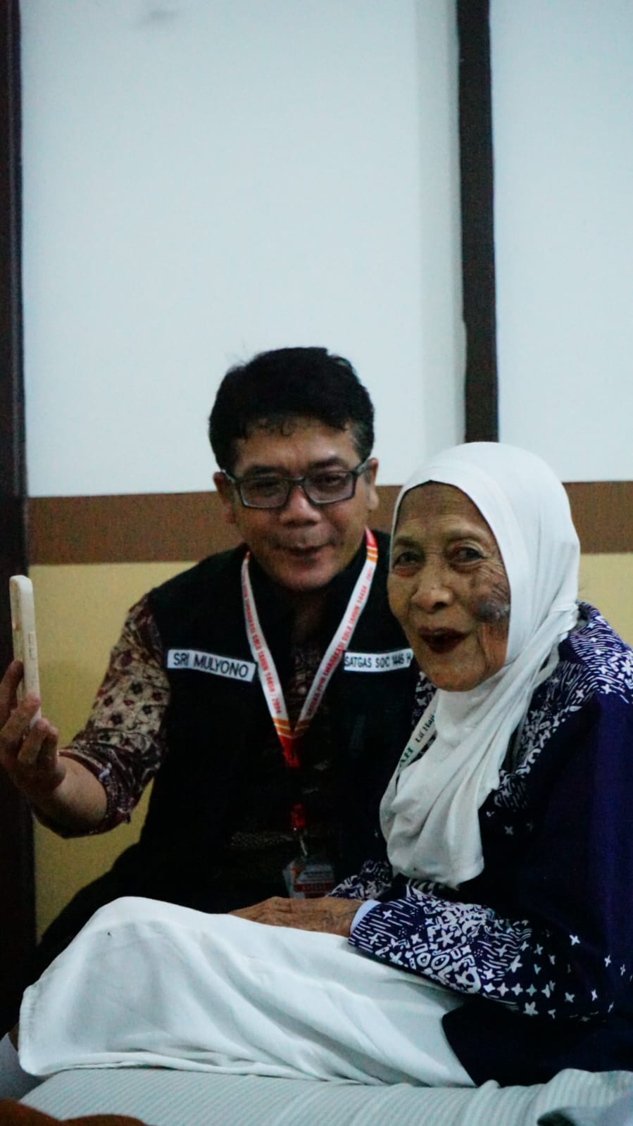 Ngatemi Alwi Jemaah Haji Tertua Se-Jateng, Bawa Inang di Tanah Suci