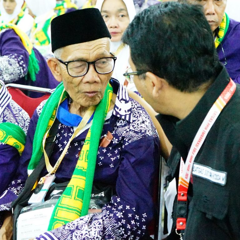 Kisah Muslimin, Jemaah Haji Asal Kebumen, Gaji Rp15ribu Disisihkan 12 Tahun untuk Berhaji