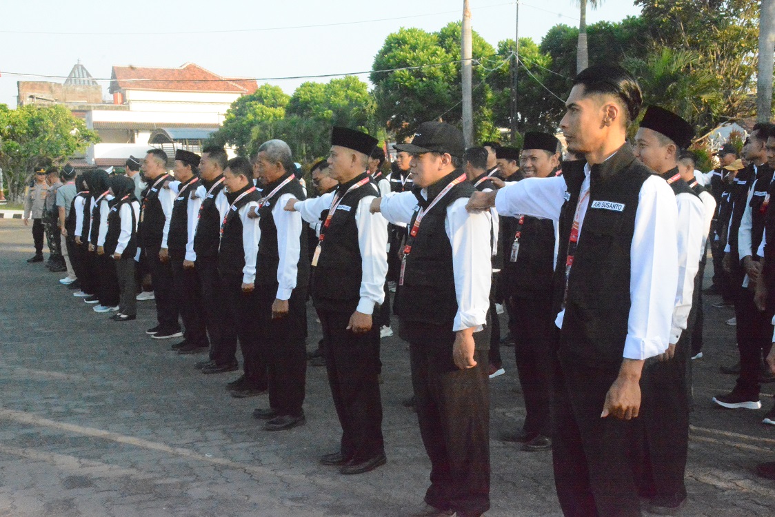 Pimpin Apel Siaga Satgas Pemulangan, Kakanwil DIY Ajak PPIH Berikan Layanan Terbaik