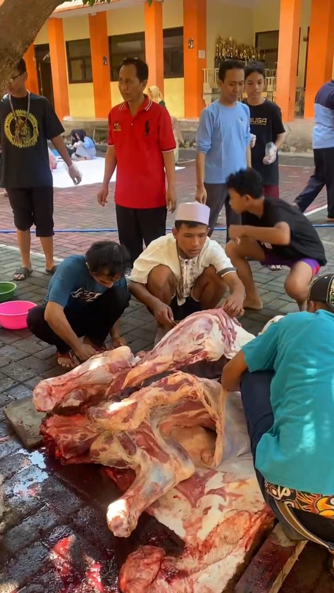 Kegiatan Kurban Idul Adha 1445 H SMPN 38 Semarang