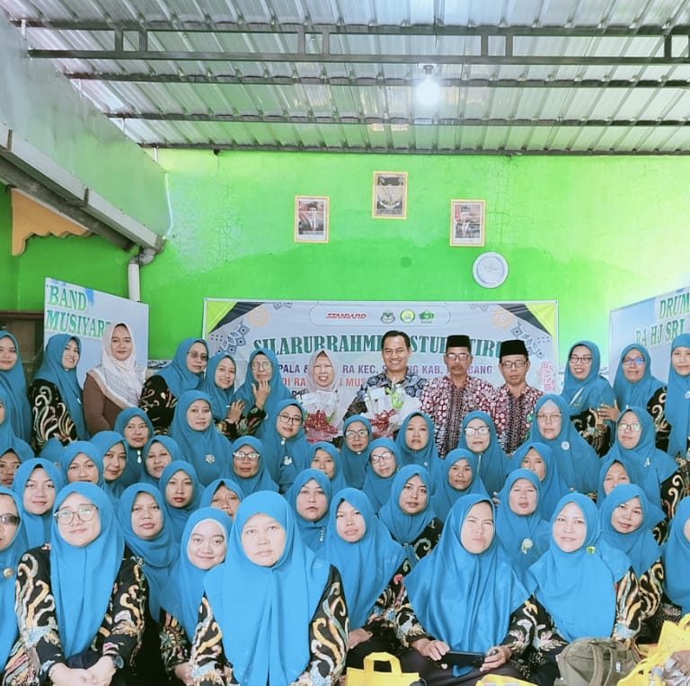 RA Hj. Sri Musiyarti Kota Semarang Terima Studi Tiru dari RA se-Kec. Sarang Kab. Rembang