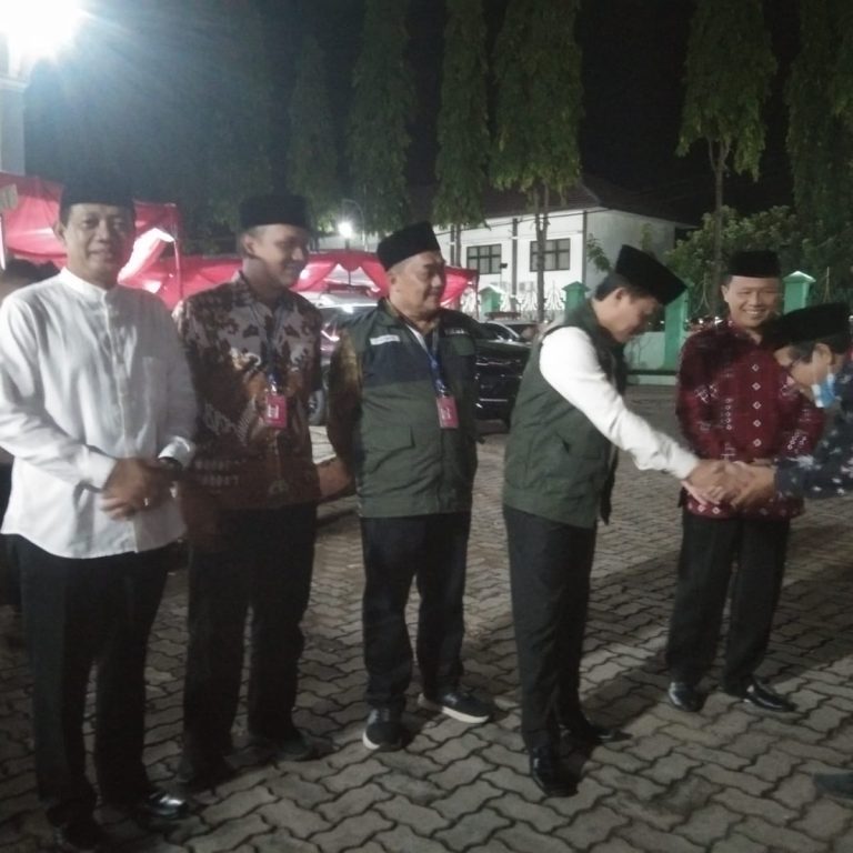 358 Jemaah Haji Kloter 43 SOC Sampai di Asrama Haji Transit Semarang
