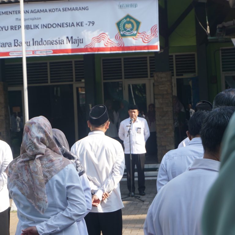 Amanat Kakankemenag Kota Semarang dalam Apel Pagi