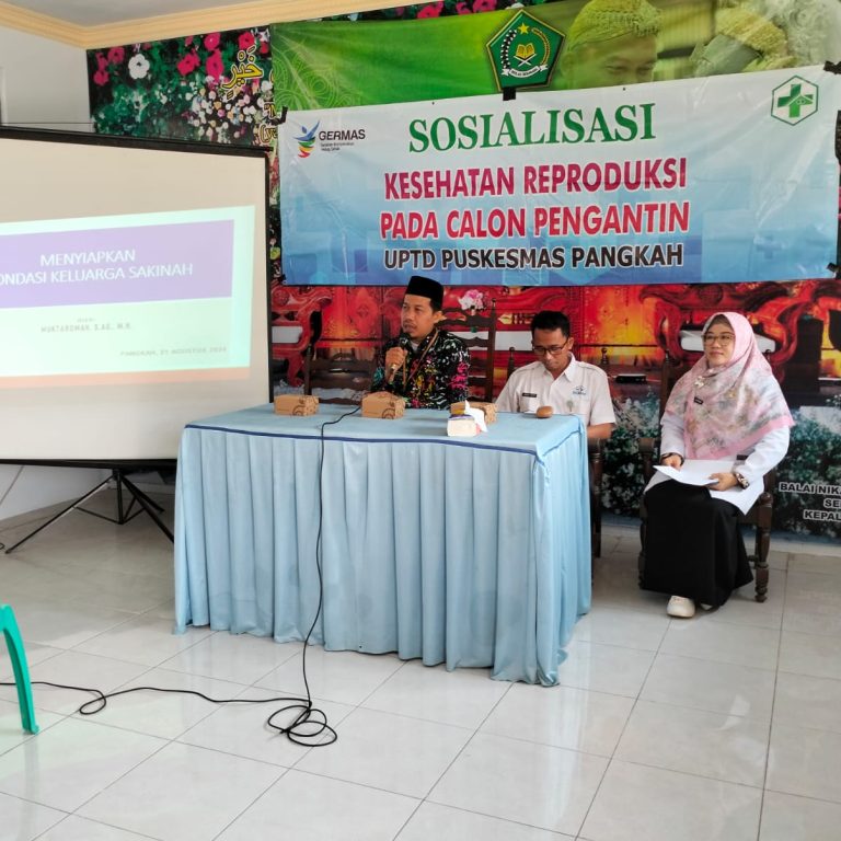 Penyuluh Agama Islam Pangkah Pandu Catin Membaca Ikrar Perkawinan