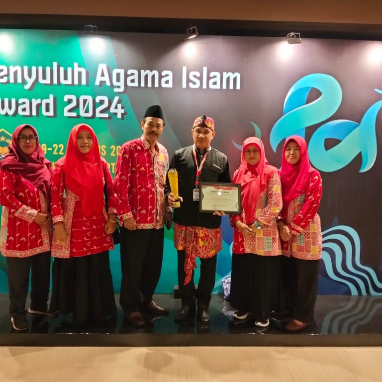 Penyuluh Agama Islam Kemenag Kota Semarang Juara 1 PAI Award 2024 Tingkat Nasional