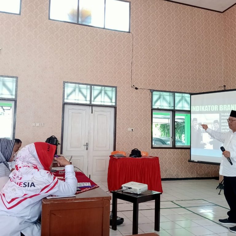 Berburu Ilmu Jurnalistik Dari Wartawan Senior