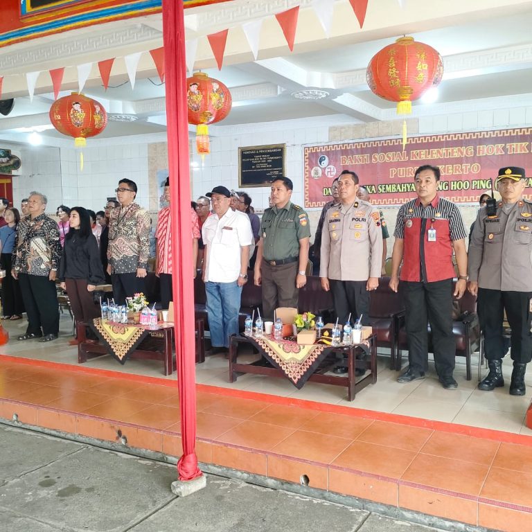 Klenteng Hok Tek Bio Gelar Bakti Sosial