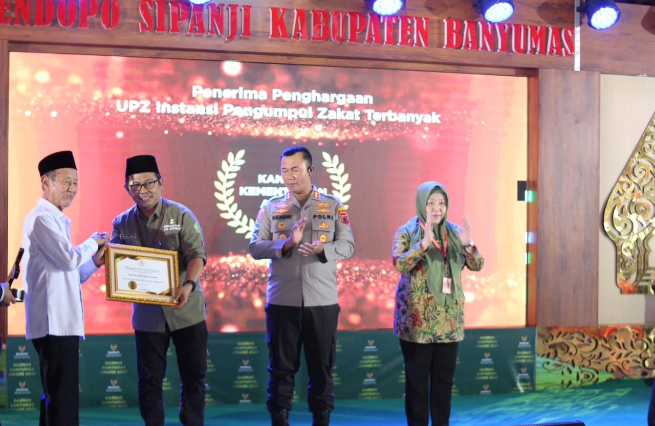 Kemenag Banyumas Raih BAZNAS Awards 2024