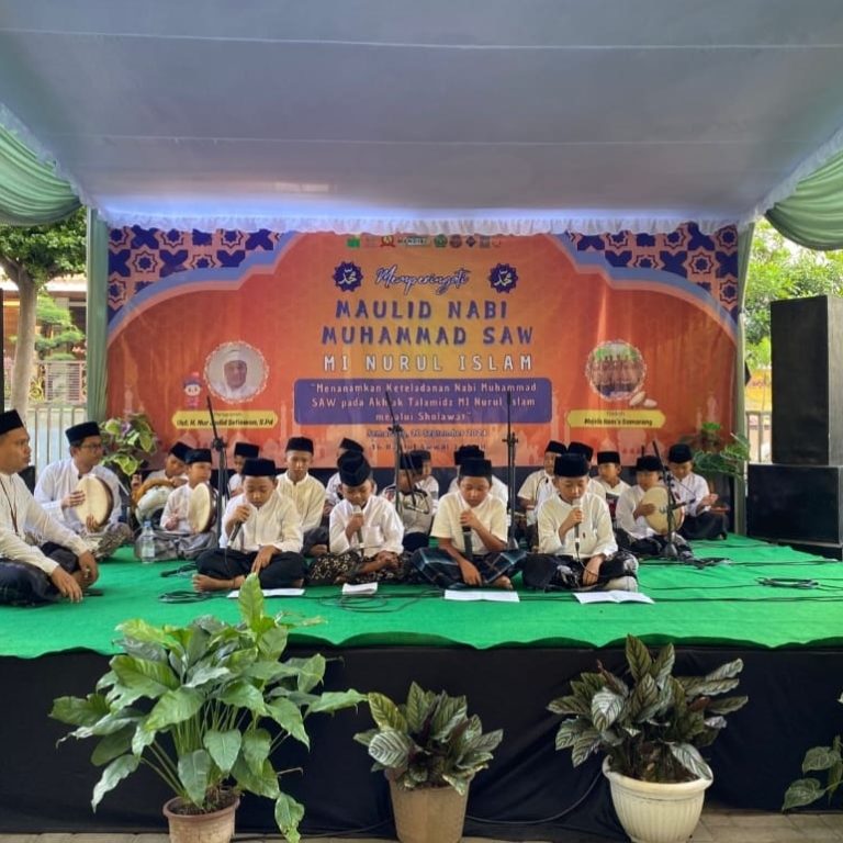 Peringatan Maulid Nabi Muhammad SAW di MI Nurul Islam