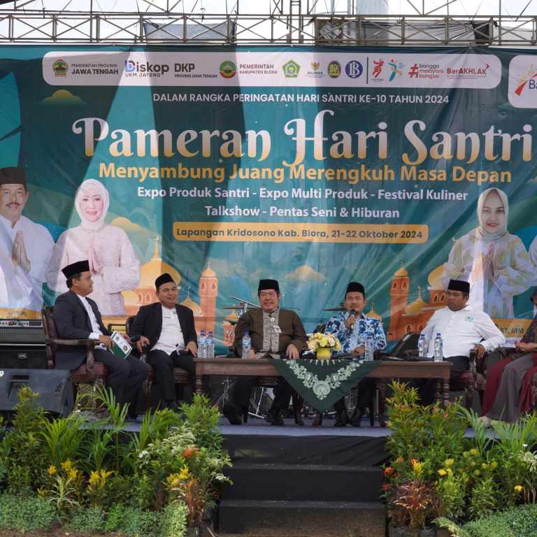 Talkshow Kemandirian Pesantren, Momen Bersama Kembalikan Khittah Pesantren