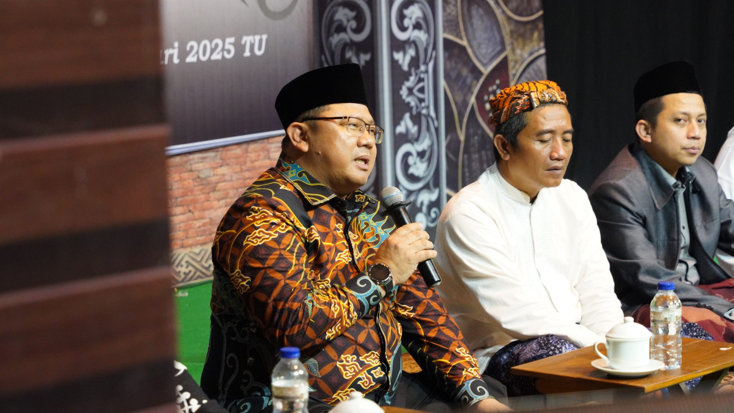 Kakanwil Saiful Ajak Takmir untuk Menggerakan Ekonomi disekitar Masjid dengan Pengelolaan Wakaf