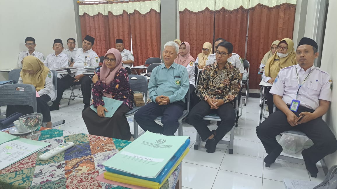 Kemenag Kebumen Verifikasi dan Validasi Data 20 Guru PAI SMP Penerima TPG