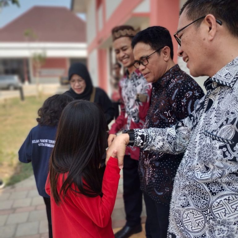 Direktur Pendidikan Agama Islam Kemenag RI Kunjungi Sekolah Rakyat di Tembalang, Kota Semarang