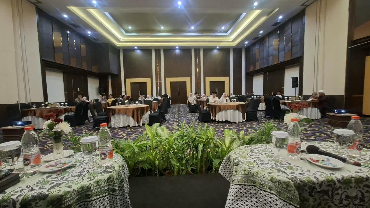 7 Poin Penting dari Tiga Pengasuh Pesantren saat Bekali Pengantin Bimas Islam Mantu Santri di Semarang